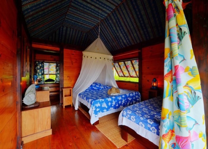Pension Raimiti Fakarava sud - intérieur d'un bungalow crusoe